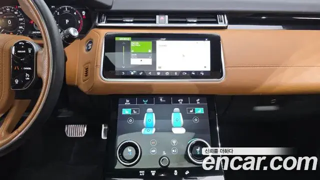Land Rover Range Rover Velar 2018 — Photo 28/33