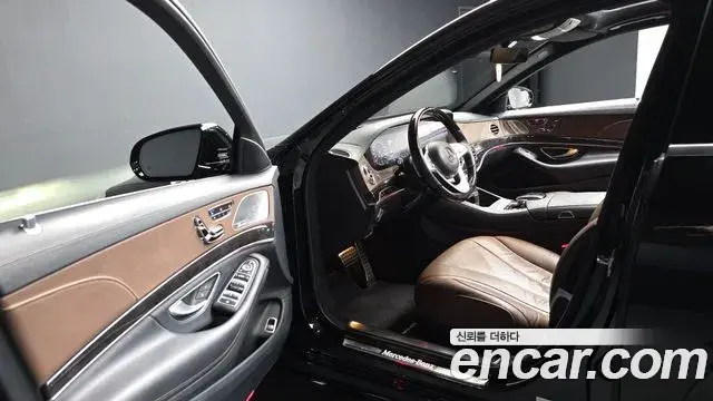 Mercedes-Benz S-Class 2019 — Фото 10/20