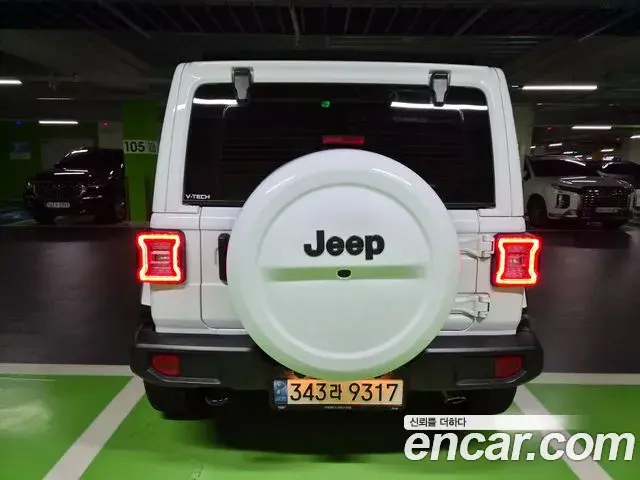 Jeep Wrangler 2022 — Фото 4/20