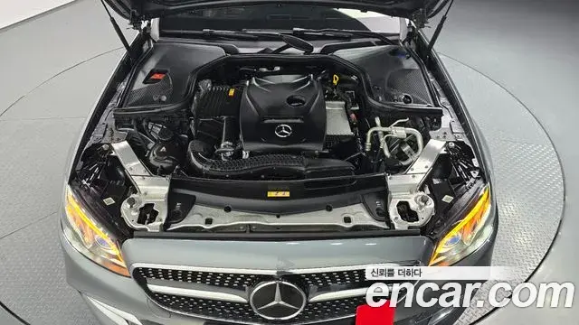 Mercedes-Benz E-Class 2020 — Фото 6/20