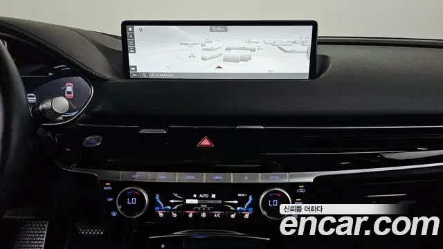 Genesis Electrified G80 2022 — Photo 12/20