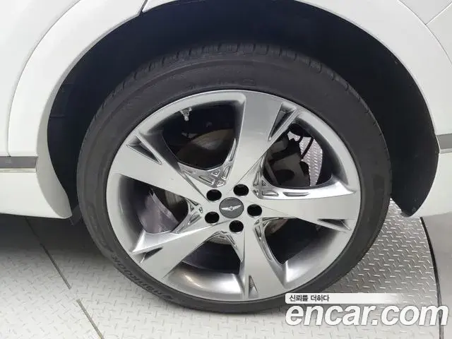 Genesis GV80 2022 — Şəkil 15/32