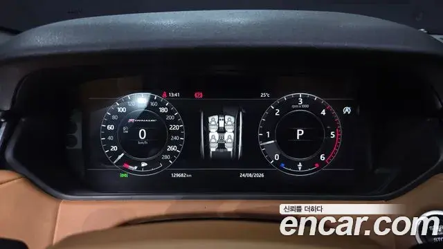 Land Rover Range Rover Velar 2018 — Фото 7/20