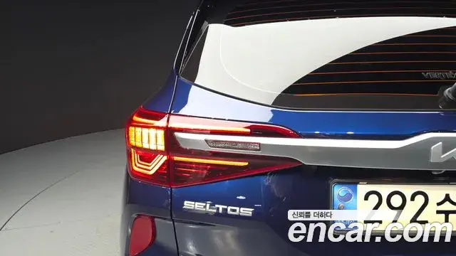 Kia Seltos 2022 — Photo 9/37