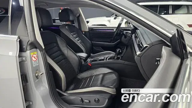 Volkswagen Arteon 2023 — ფოტო 4/31