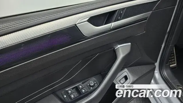 Volkswagen Arteon 2023 — ფოტო 2/31
