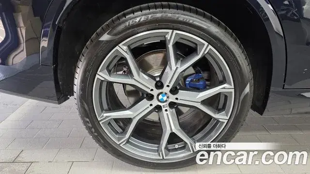 BMW X5 2025 — Photo 5/20