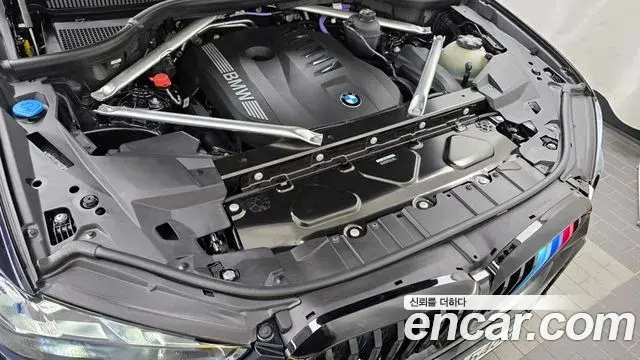 BMW X5 2025 — Photo 6/20