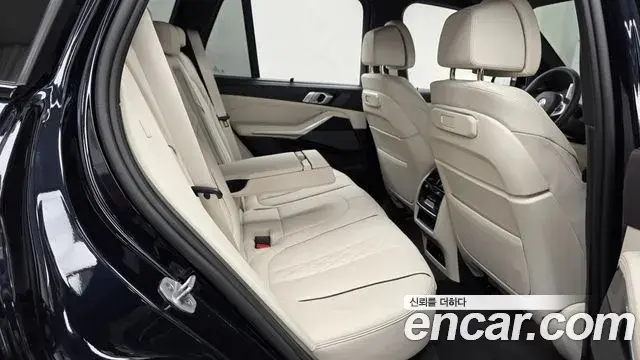 BMW X5 2025 — Photo 11/20