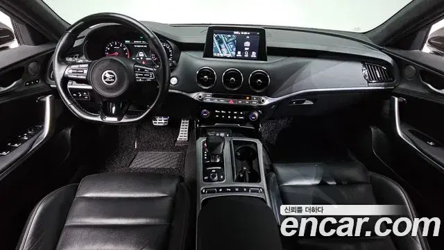 Kia Stinger 2020 — Фото 7/20