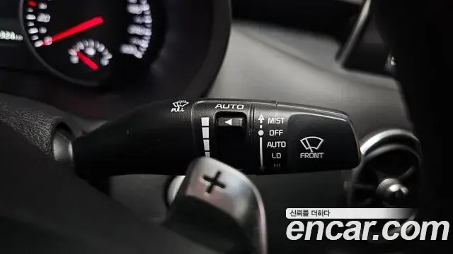 Kia Stinger 2020 — Photo 30/38