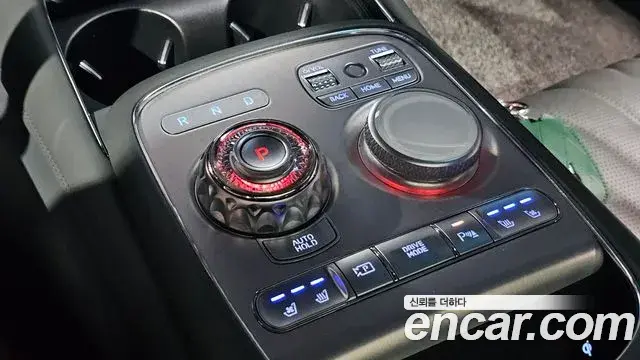Genesis G90 2023 — Фото 9/20