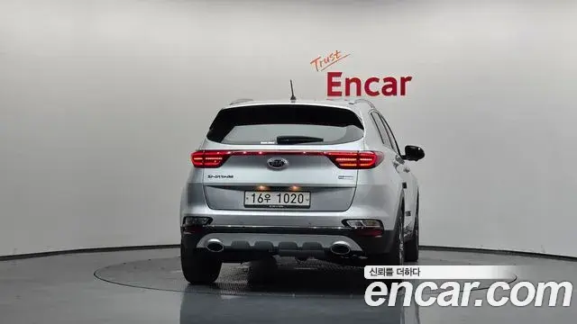 Kia Sportage The Bold 2018 — Фото 4/20