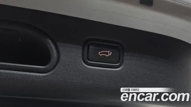 Kia Sportage The Bold 2018 — Фото 17/20