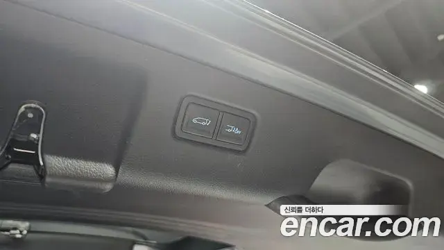 Hyundai Staria 2023 — Фото 20/20