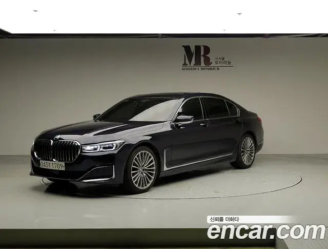 BMW 7 Series 2019 — Фото 20/20