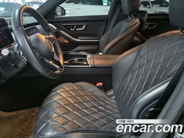 Mercedes-Benz S-Class 2023 — Фото 6/18