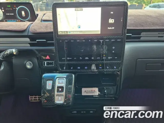 Hyundai Staria 2024 — Фото 7/20
