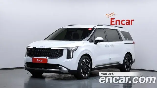Kia Carnival 2025 — Фото 1/20