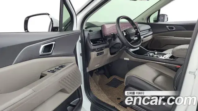 Kia Carnival 2025 — Фото 10/20