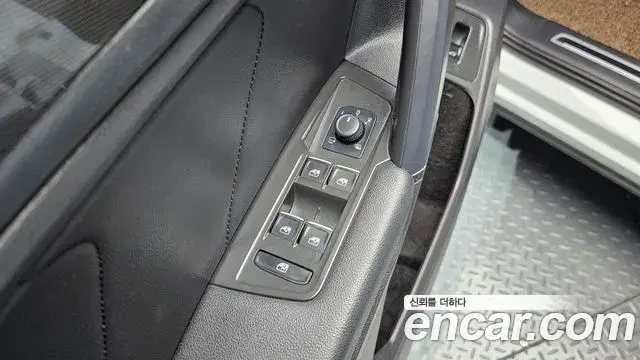 Volkswagen Tiguan Allspace 2020 — Фото 18/20