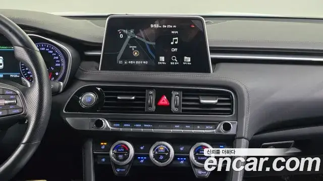Genesis G70 2018 — Photo 3/36