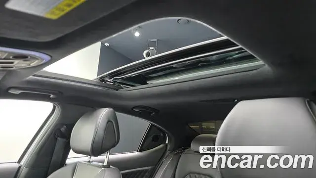 Genesis G70 2018 — Photo 30/36