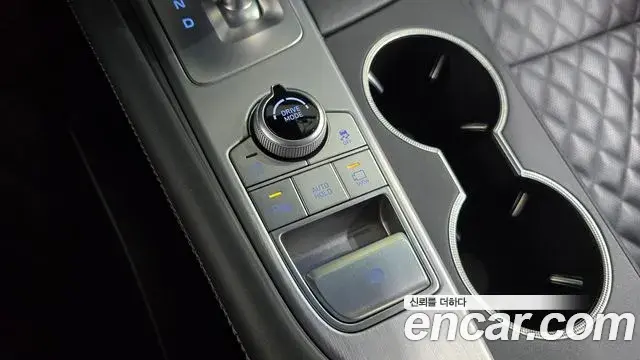 Genesis G70 2018 — Photo 31/36