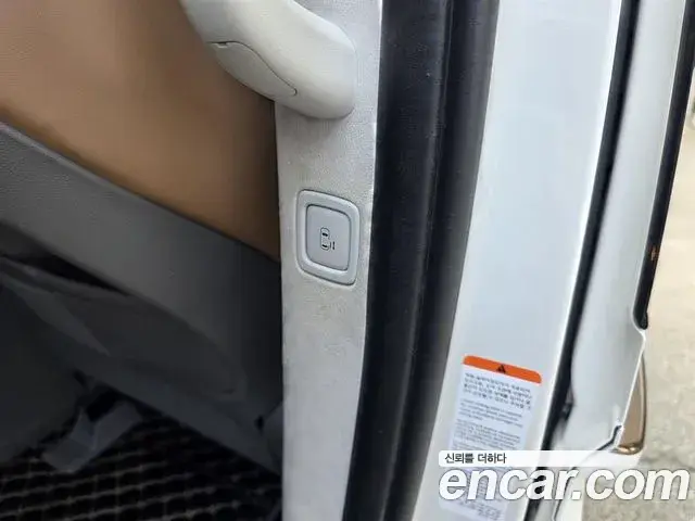 Hyundai Staria 2022 — Фото 12/20