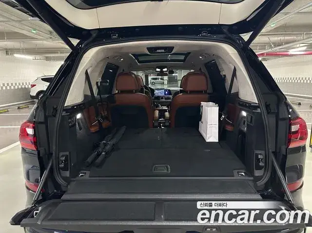 BMW X7 2020 — Фото 7/18