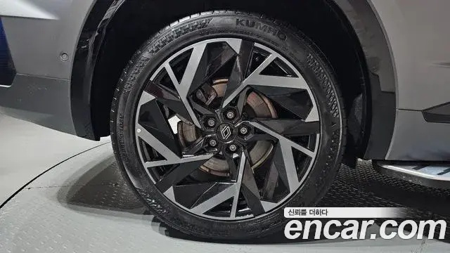 Renault Samsung Grand Koleos 2025 — Photo 32/38