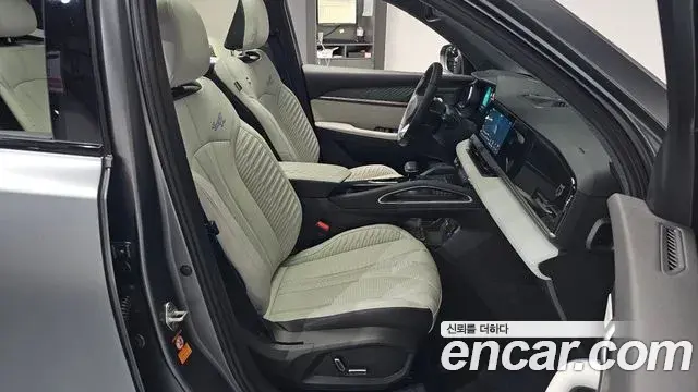 Renault Samsung Grand Koleos 2025 — Photo 36/38