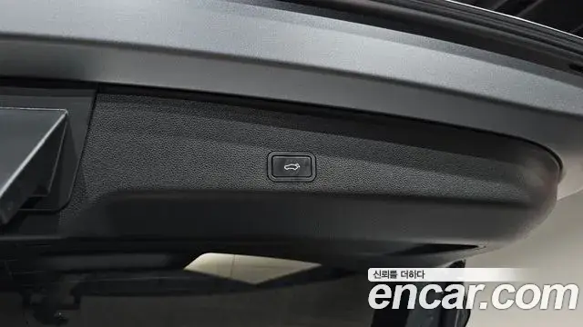 Renault Samsung Grand Koleos 2025 — Photo 10/38