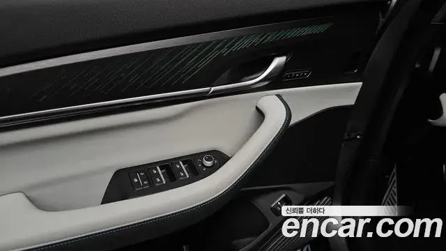 Renault Samsung Grand Koleos 2025 — Photo 11/38