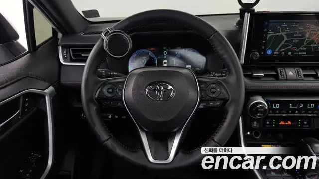 Toyota RAV4 2025 — Photo 16/20