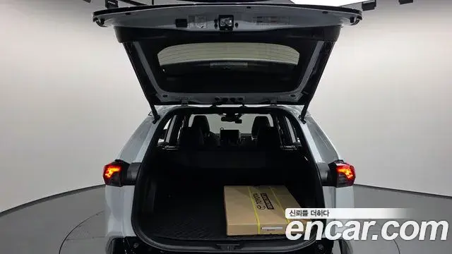 Toyota RAV4 2025 — Photo 14/20