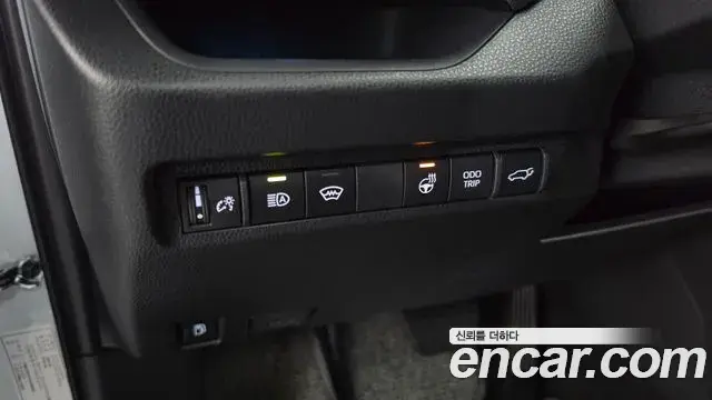 Toyota RAV4 2025 — Photo 15/20