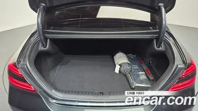 Genesis G70 2021 — Şəkil 18/30