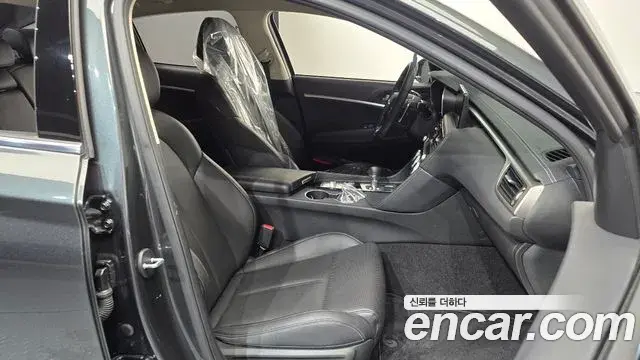 Genesis G70 2021 — Şəkil 21/30