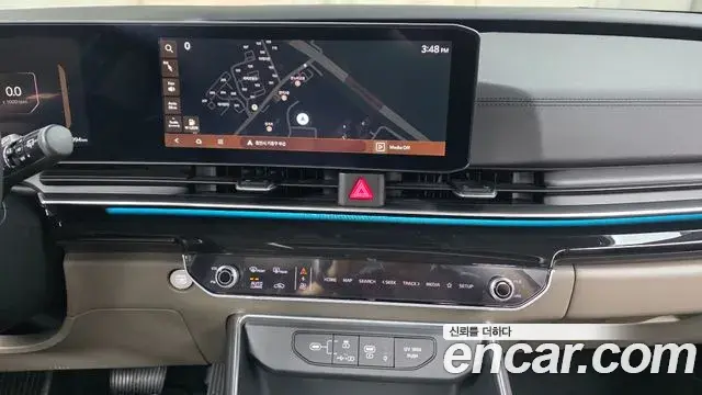Kia Carnival 2024 — Photo 13/20