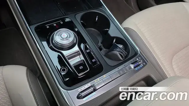 Kia Carnival 2024 — Фото 9/20