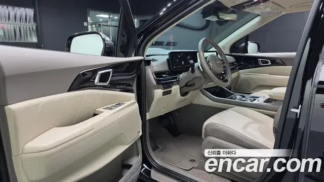 Kia Carnival 2024 — Фото 10/20