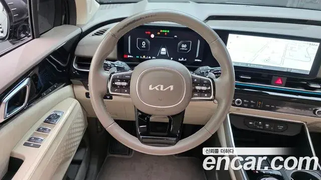 Kia Carnival 2024 — Фото 12/20