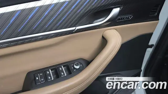 Renault Samsung Grand Koleos 2025 — Фото 18/20