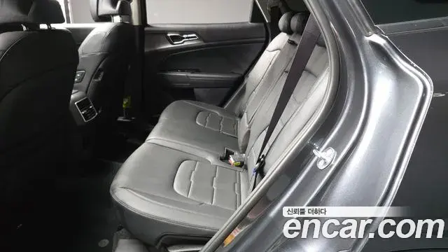 Kia Sportage 2025 — Şəkil 23/35