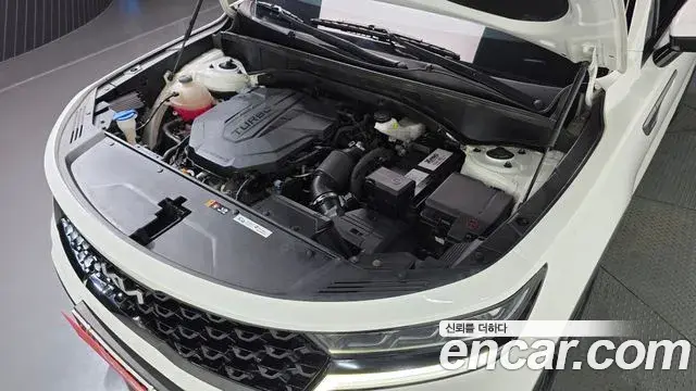Kia Sorento 2022 — Фото 6/20