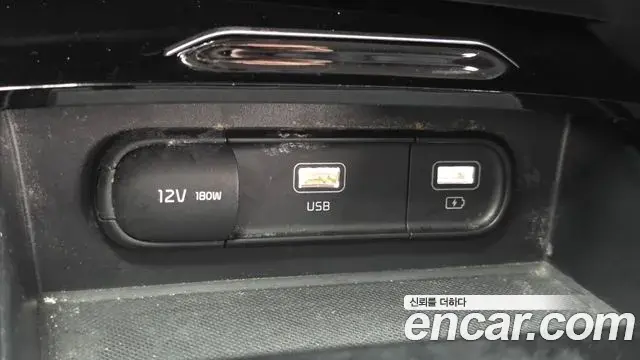 Kia K5 2022 — Photo 12/20