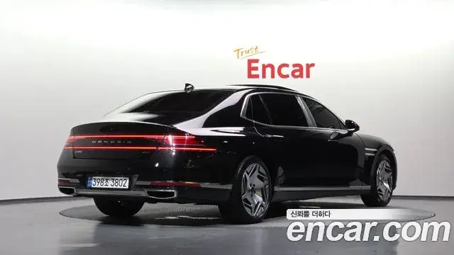 Genesis G90 2022 — Фото 2/20