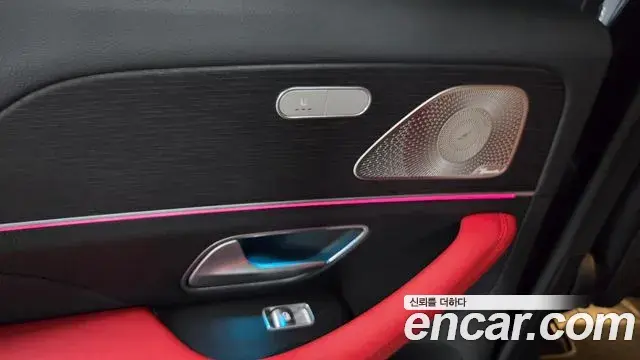 Mercedes-Benz GLE-Class 2025 — Фото 20/20