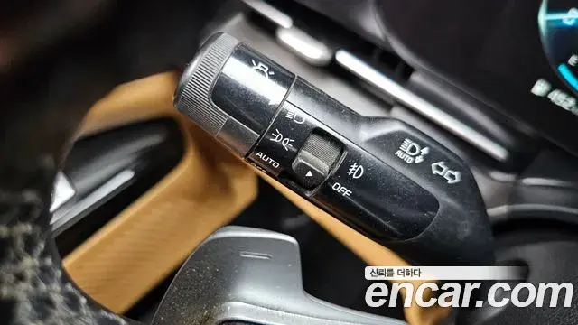 Kia Carnival 2020 — Photo 20/20
